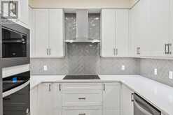 702 - 460 WILLIAM GRAHAM DRIVE Aurora