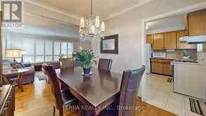 2 GARSIDE CRESCENT Toronto