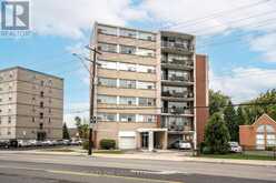 702 - 293 MOHAWK ROAD E Hamilton