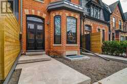 1 - 117 ROBERT STREET Toronto