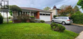 ROOM1 - 45 PINEWAY BOULEVARD Toronto