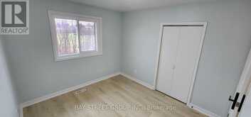 ROOM1 - 45 PINEWAY BOULEVARD Toronto