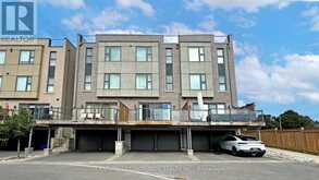 841 CLARK AVENUE W Vaughan