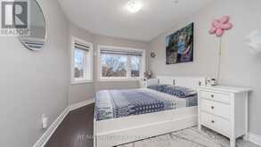 19 QUAIL FEATHER CRESCENT Brampton