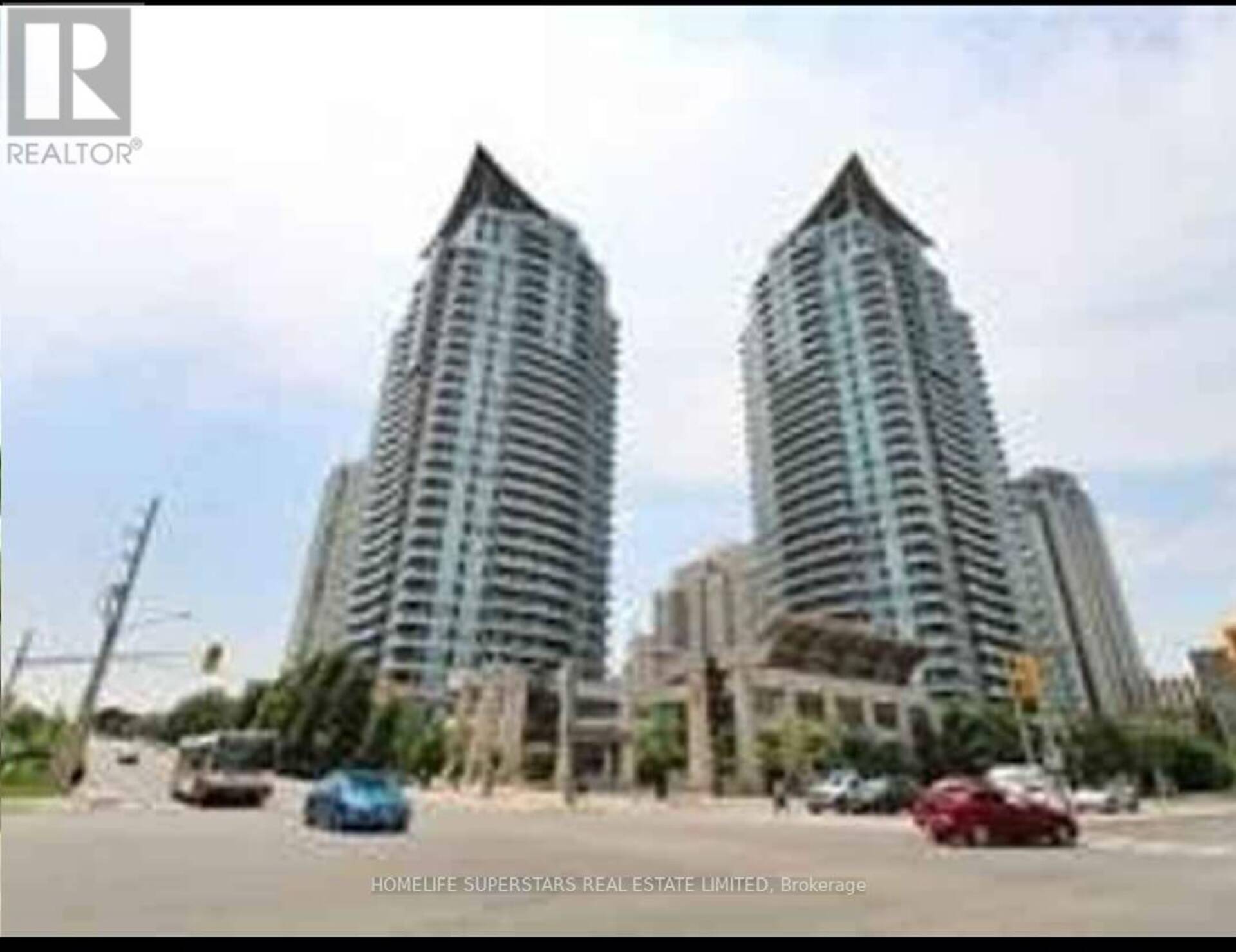 801 - 33 ELM DRIVE W Mississauga