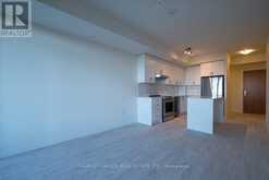 411 - 8960 JANE STREET Vaughan