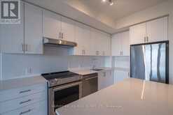 411 - 8960 JANE STREET Vaughan