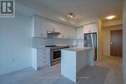 411 - 8960 JANE STREET Vaughan