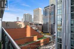 1104 - 18 YORKVILLE AVENUE Toronto