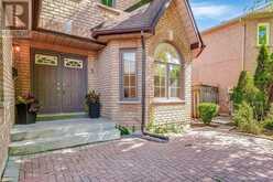 3 CREEKVIEW AVENUE Richmond Hill