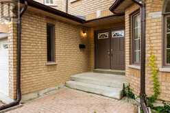 3 CREEKVIEW AVENUE Richmond Hill