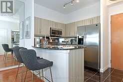 SPH22 - 600 QUEENS QUAY W Toronto