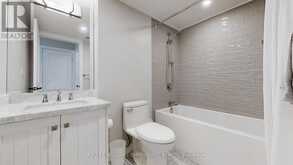 311 - 22 CLARISSA DRIVE Richmond Hill