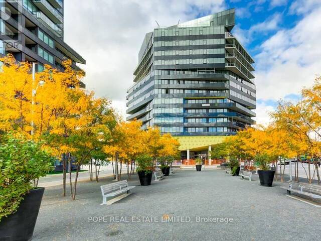 811 - 21 LAWREN HARRIS SQUARE Toronto Ontario