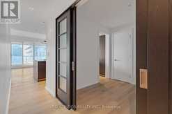 3203 - 180 UNIVERSITY AVENUE Toronto