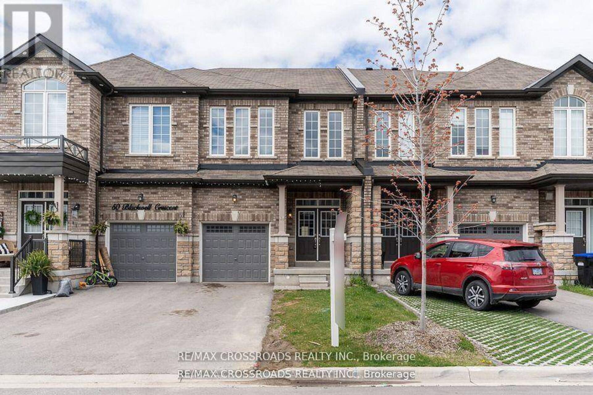 48 BLACKWELL CRESCENT Bradford/West Gwillimbury