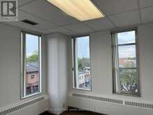 402 - 3335 YONGE STREET Toronto