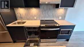 227 - 395 DUNDAS STREET W Oakville