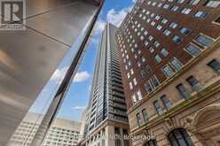 1511 - 70 TEMPERANCE STREET Toronto