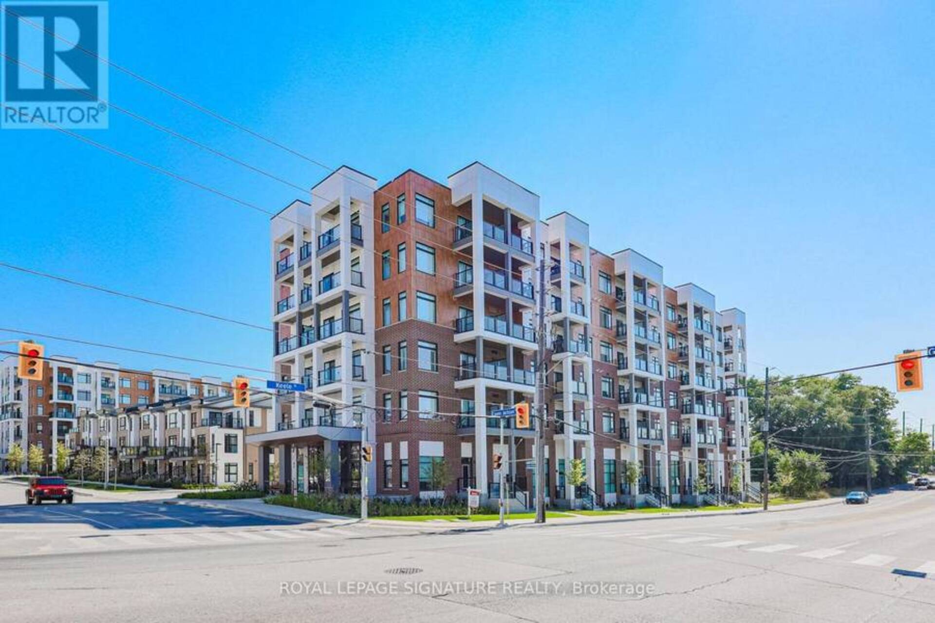 308 - 125 CANON JACKSON DRIVE Toronto