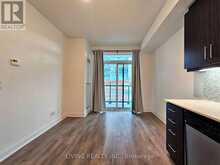 303 - 68 CANTERBURY PLACE Toronto