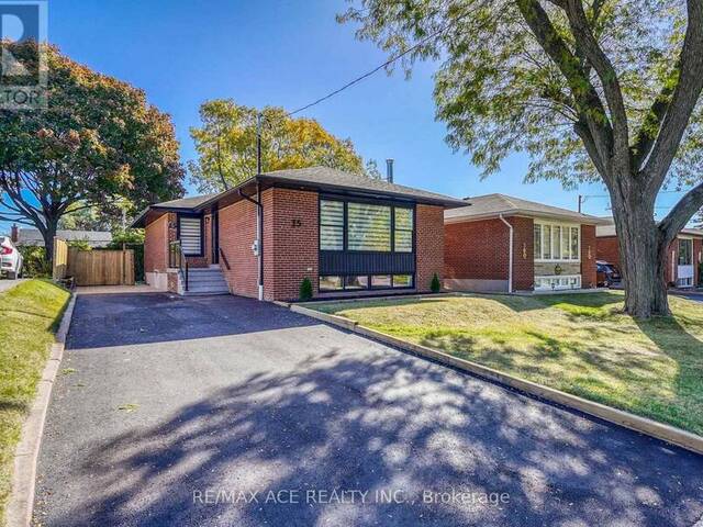 15 WANTANOPA CRESCENT Toronto Ontario