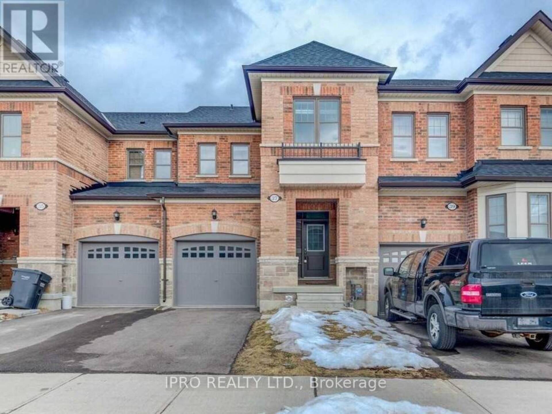 37 MORRA AVENUE Caledon