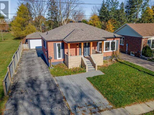 74 STRABANE AVENUE Barrie Ontario