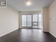 5802 - 2221 YONGE STREET Toronto