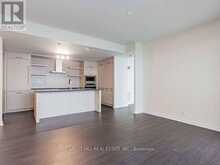 5802 - 2221 YONGE STREET Toronto