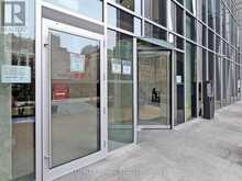 801 - 1 YORKVILLE AVENUE Toronto