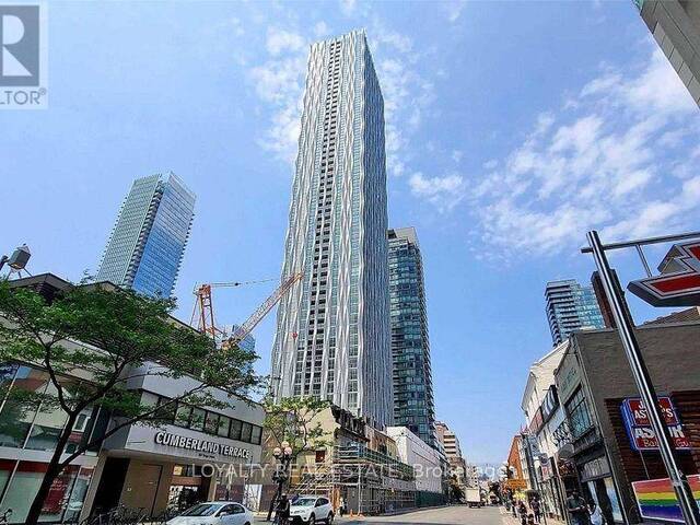 801 - 1 YORKVILLE AVENUE Toronto Ontario