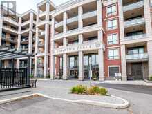 317 - 25 BAKER HILL BOULEVARD Whitchurch-Stouffville