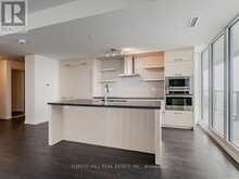 5701 - 2221 YONGE STREET Toronto