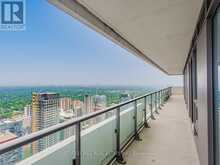 5701 - 2221 YONGE STREET Toronto