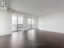 5701 - 2221 YONGE STREET Toronto