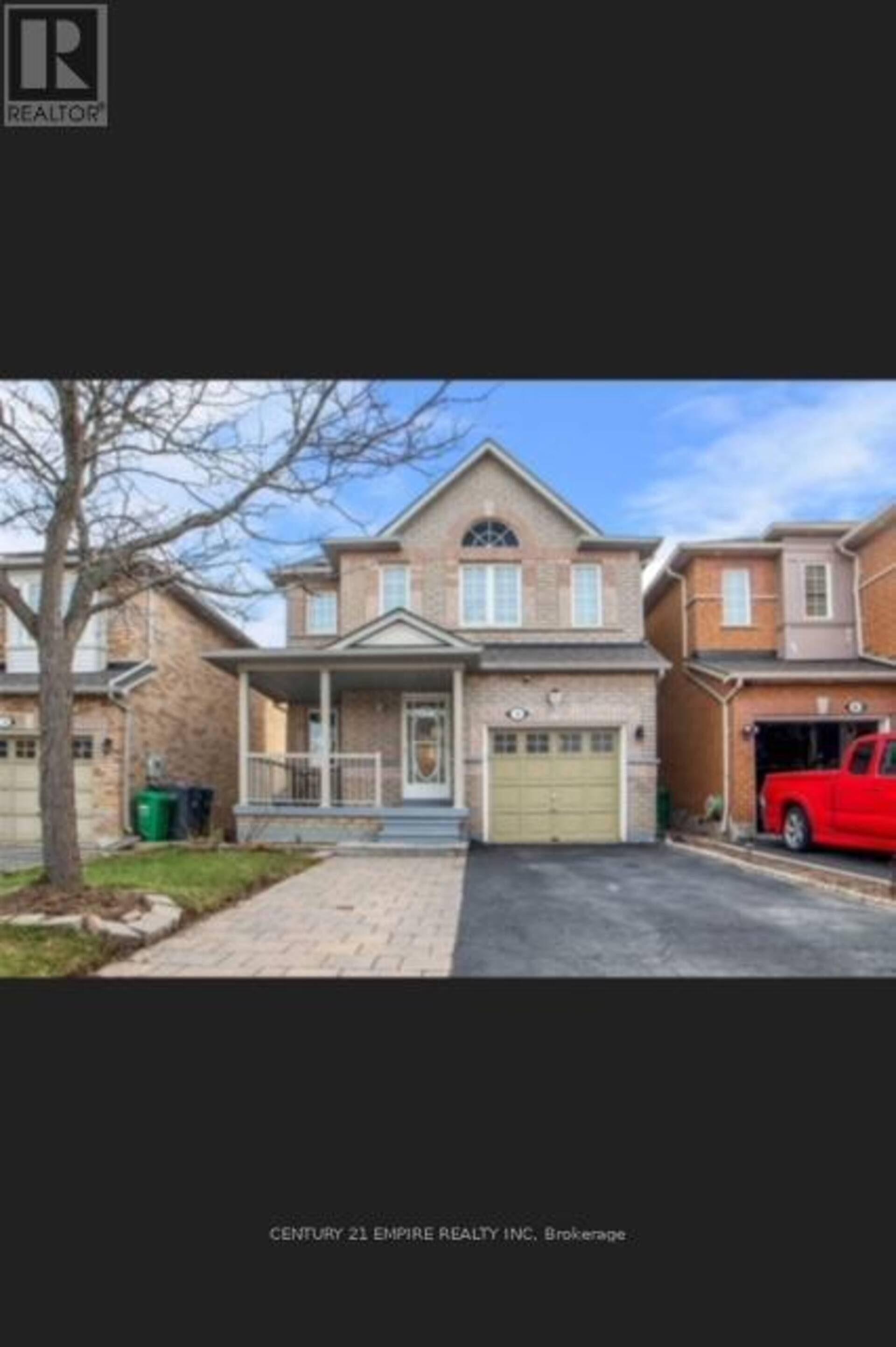 4 SLESSOR LANE Brampton