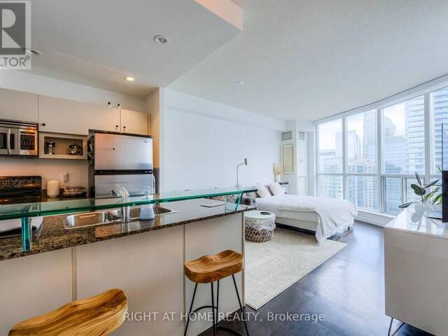 3401 - 208 QUEENS QUAY W Toronto Ontario