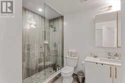 431 - 99 EAGLE ROCK WAY Vaughan