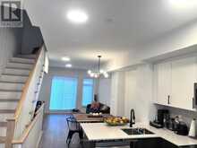 ROOM 3 - 9 SPRUCE PINES CRESCENT Toronto