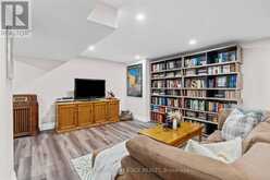 2182 CLARENDON PARK DRIVE Burlington