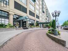 1116 - 211 QUEENS QUAY WEST Toronto