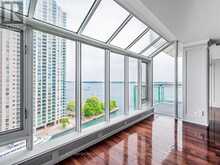 1116 - 211 QUEENS QUAY WEST Toronto