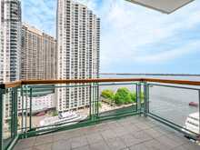 1116 - 211 QUEENS QUAY WEST Toronto