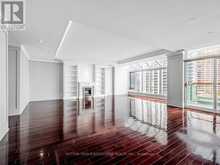 1116 - 211 QUEENS QUAY WEST Toronto