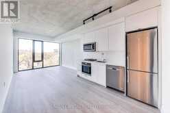 502 - 195 MCCAUL STREET Toronto