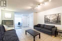 2963 DUNDAS STREET W Toronto