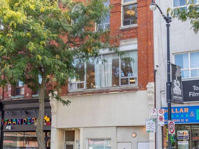 2963 DUNDAS STREET W Toronto Ontario