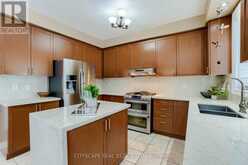 33 HUNTSPOINT DRIVE Brampton