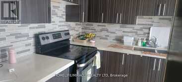 1407 - 10 MARKBROOK LANE Toronto